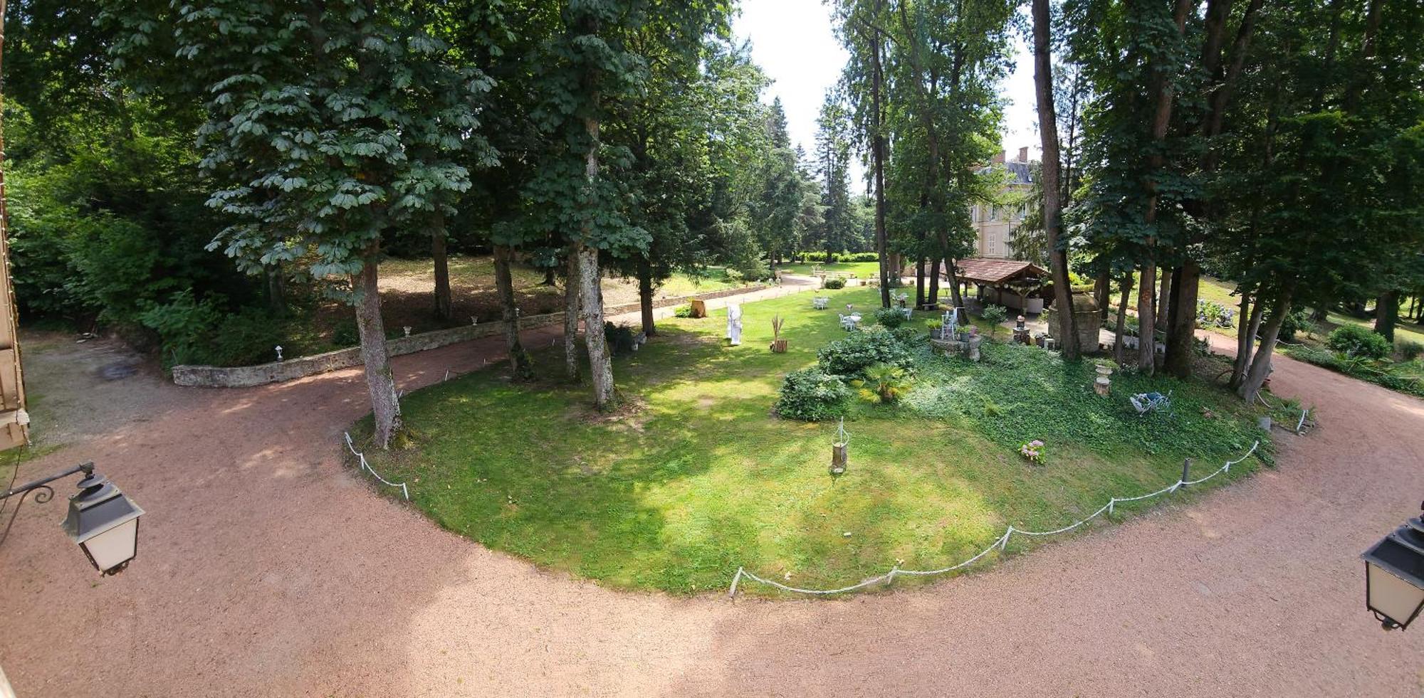 Chateau De Montsable Lezoux Екстериор снимка